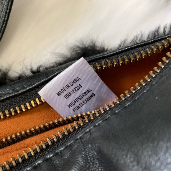Cassin real rabbit fur black crossbody bag - Picture 8 of 8